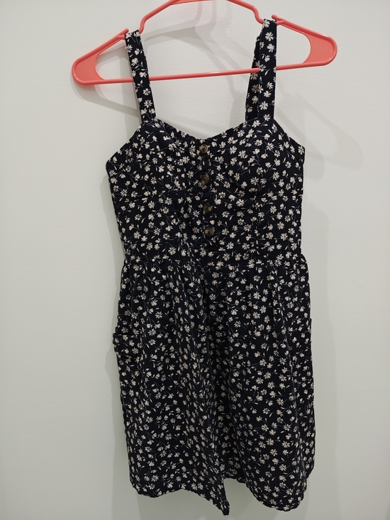American Eagle Outfitters Dresses & Skirts - American Eagle Outfitters Black Sundress with White Floral Print